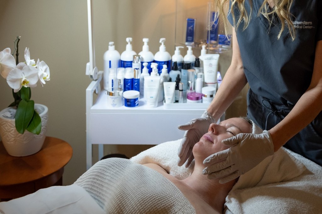Clinical facial and aesthetic dermatological skin care treatment at Hair Art Clinic Faisalabad